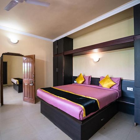 Kingmaker'S Plantation With River Stream Madikeri Dış mekan fotoğraf