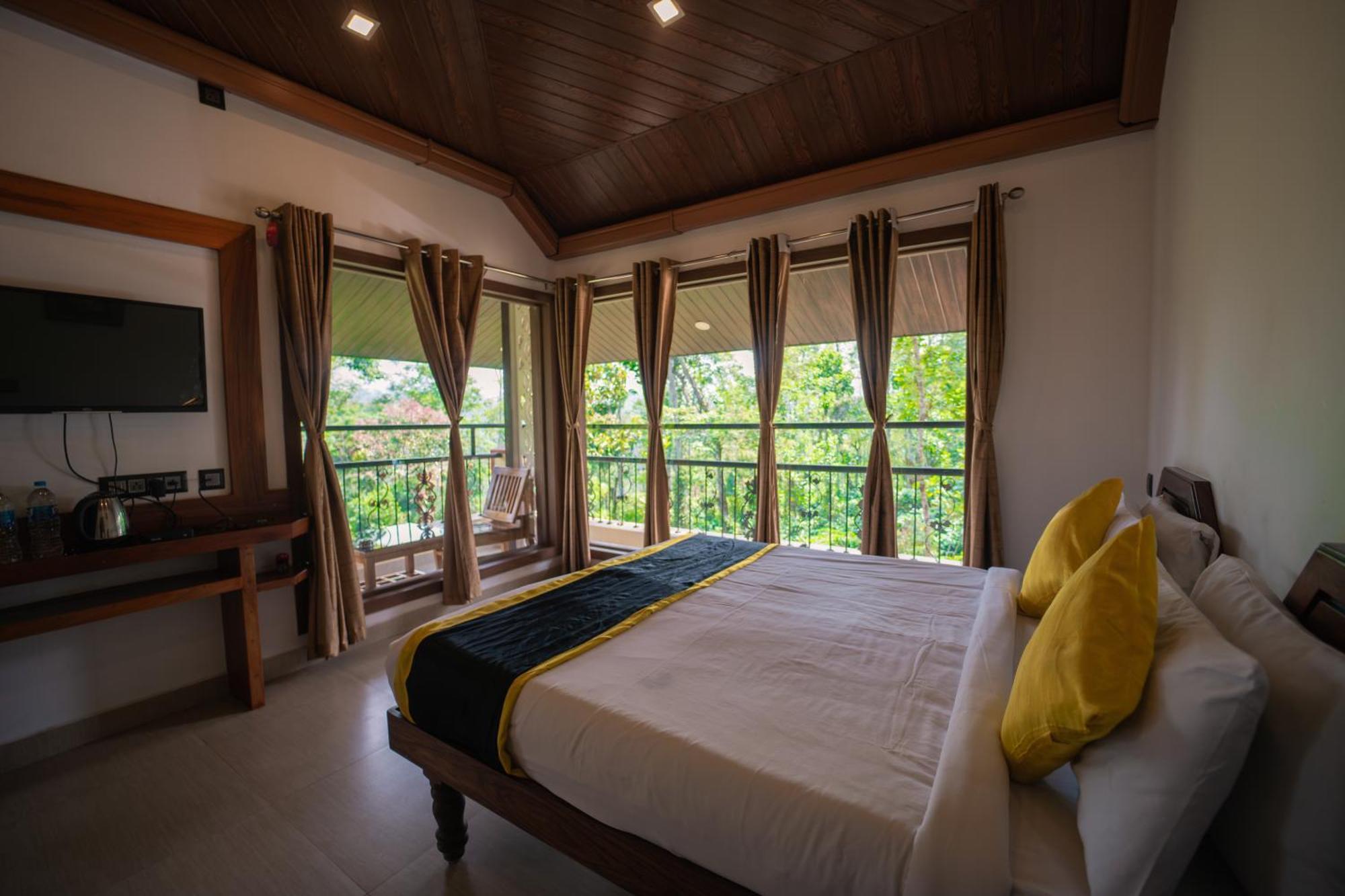 Kingmaker'S Plantation With River Stream Madikeri Dış mekan fotoğraf