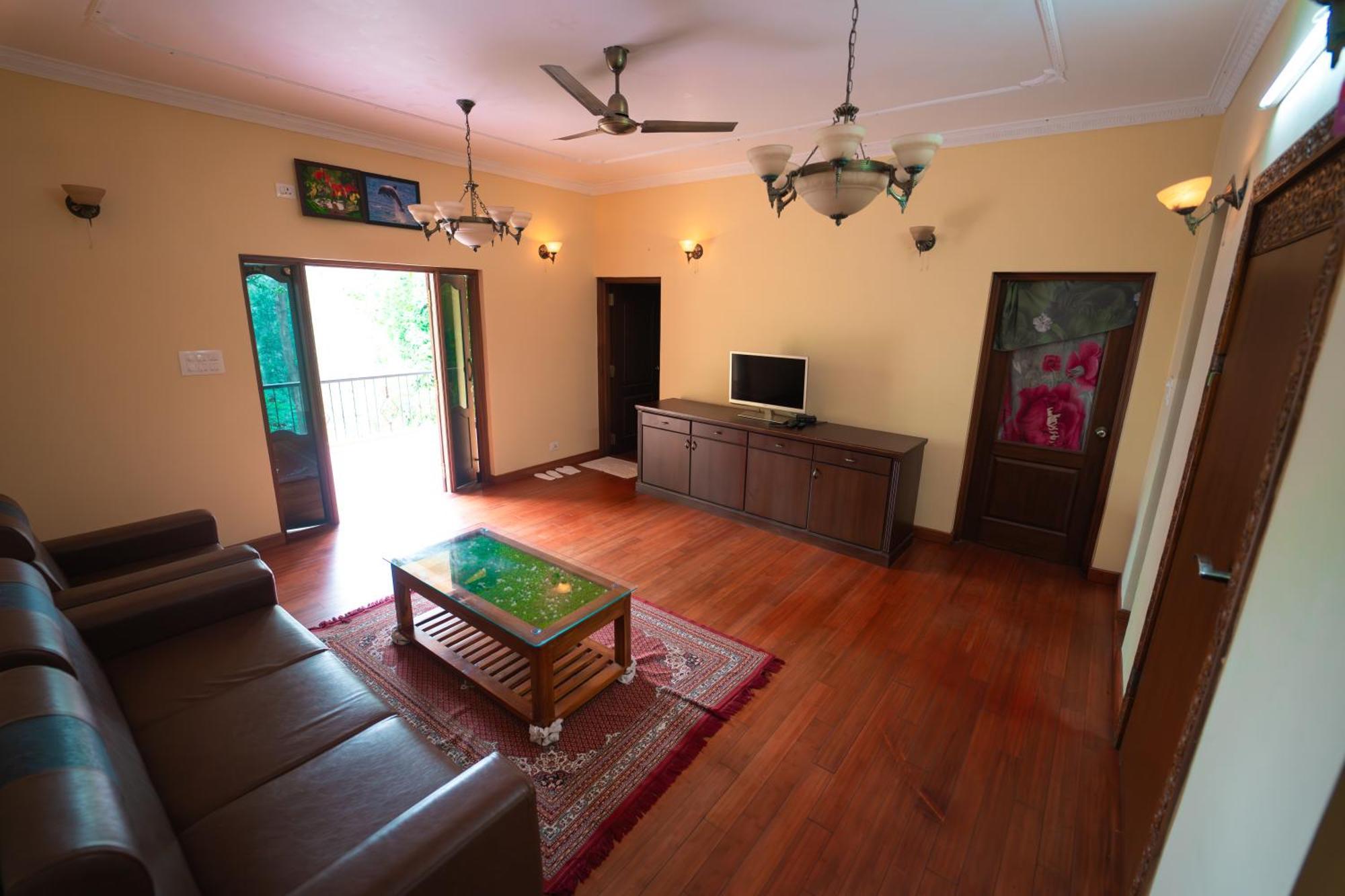 Kingmaker'S Plantation With River Stream Madikeri Dış mekan fotoğraf
